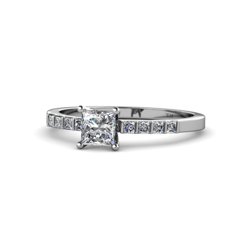 Amra Semi Mount Engagement Ring 