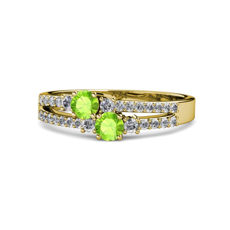 Zaira Peridot with Side Diamonds Split Shank Ring 