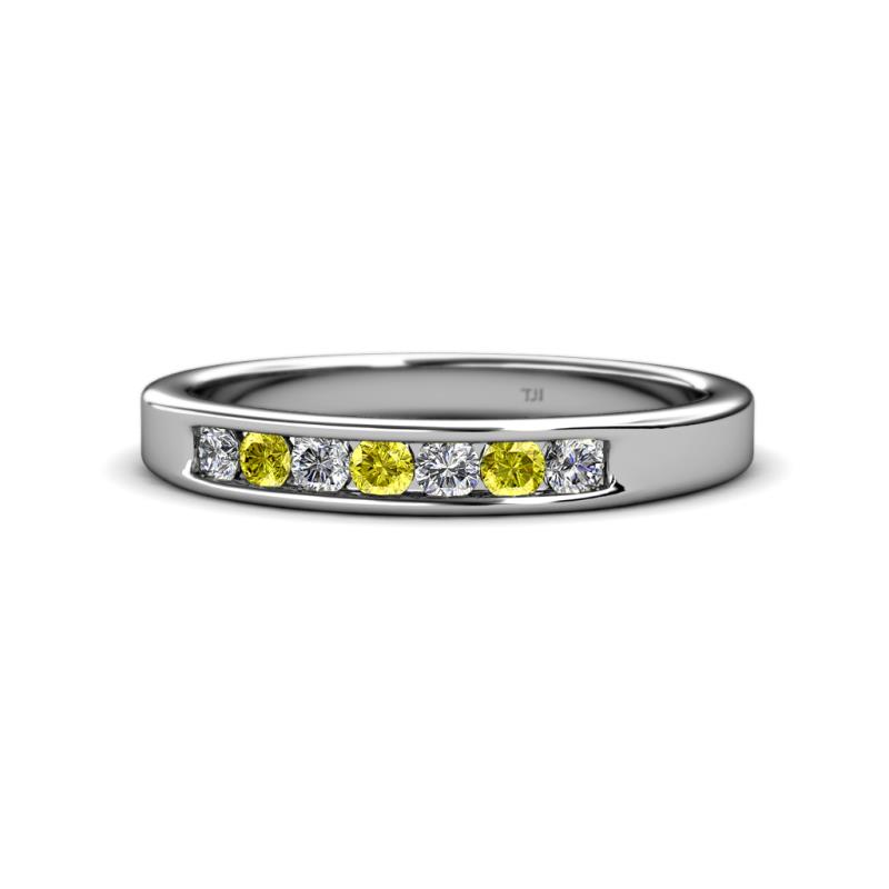 Kathiryn 2.70 mm Yellow and White Diamond 7 Stone Wedding Band 