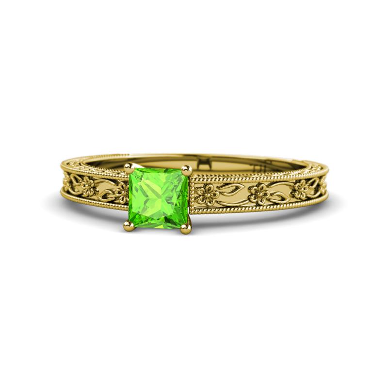 Florie Classic 5.5 mm Princess Cut Peridot Solitaire Engagement Ring 