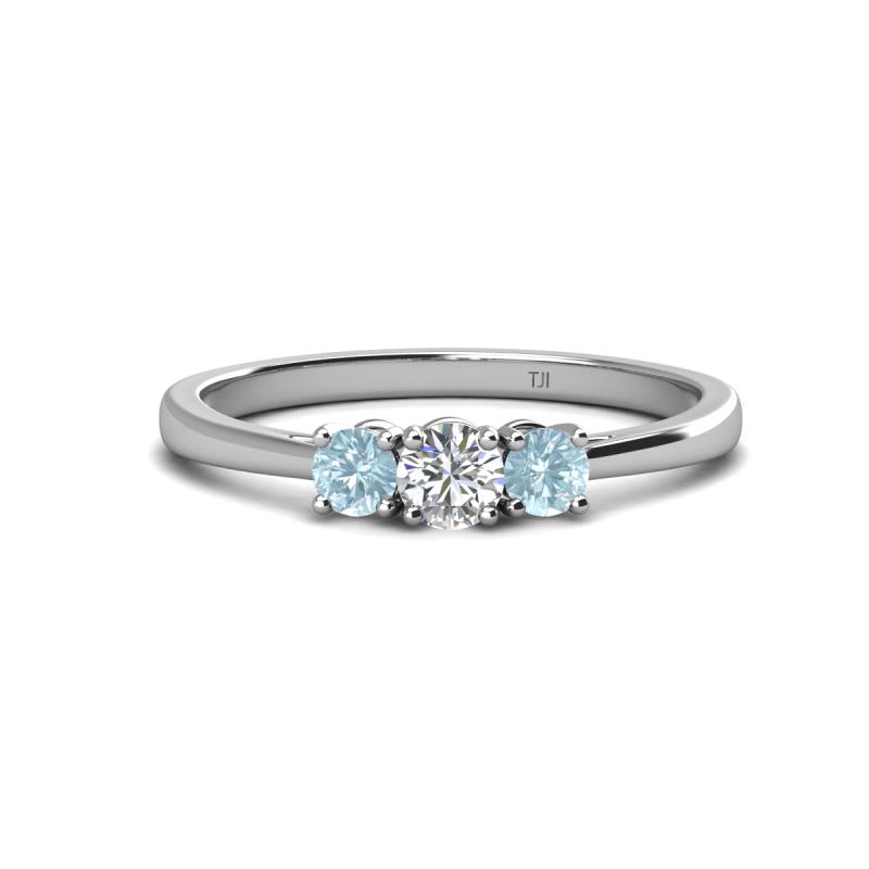 Quyen 0.49 ctw (4.00 mm) Round Aquamarine and Lab Grown Diamond Three Stone Engagement Ring  