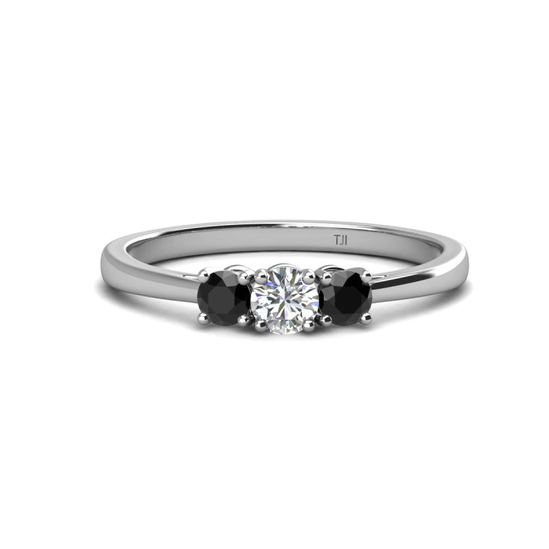 Quyen 0.55 ctw (4.00 mm) Round Black Diamond and Lab Grown Diamond Three Stone Engagement Ring  