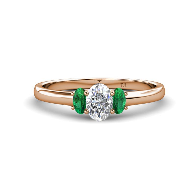 Gemma 1.21 ctw GIA Certified Natural Diamond Oval Cut (7x5 mm) and Emerald Trellis Three Stone Engagement Ring 